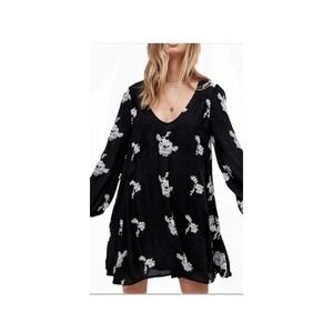 Free People Embroidered Black V Neck Long Sleeve Mini Dress Boho Festival Size M